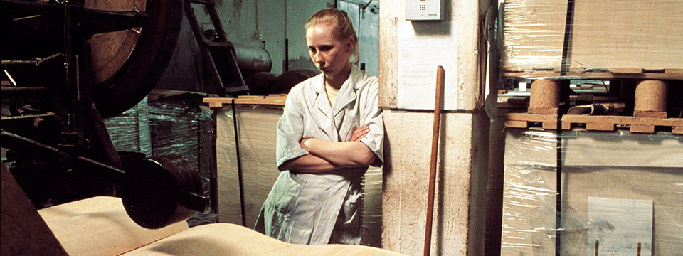 Tulitikkutehtaan tyttö (The Match Factory Girl)