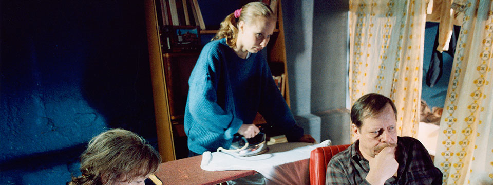 Tulitikkutehtaan tyttö (The Match Factory Girl)