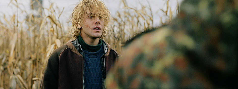 Tom à la ferme (Tom at the Farm)