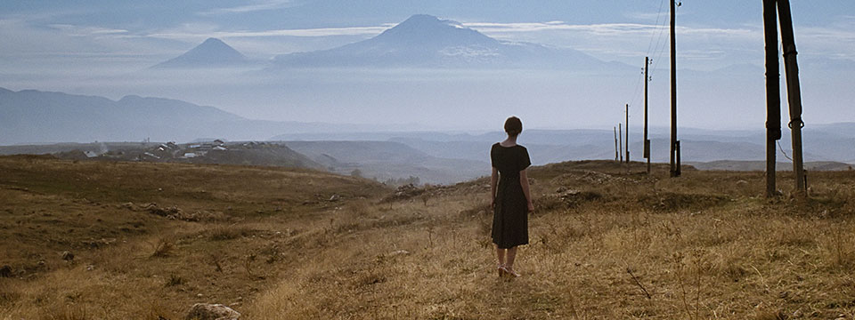 Tak erkir, tsurt dzmer (Hot Country, Cold Winter)