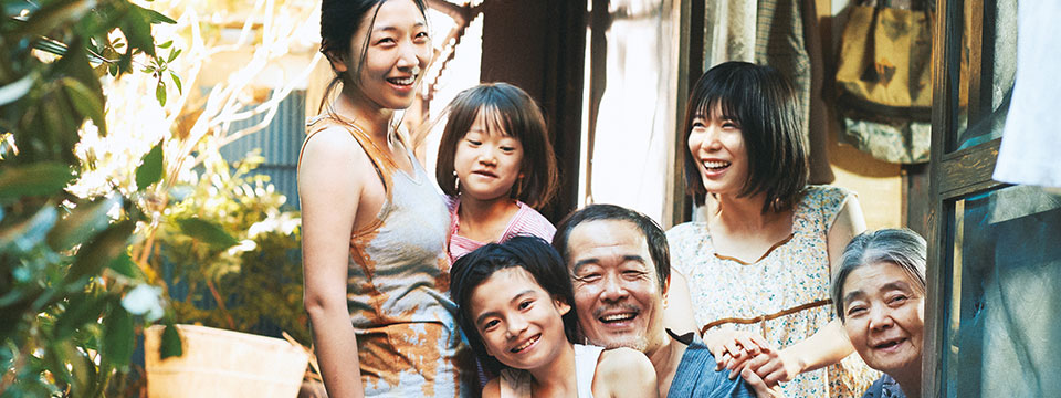 Manbiki kazoku (Shoplifters)