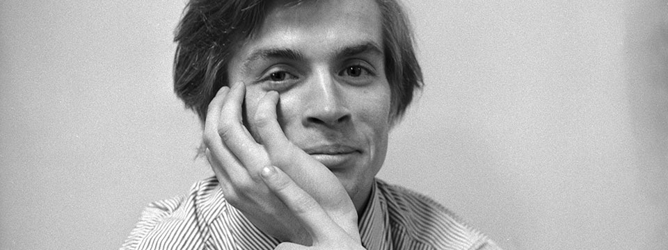 Nureyev: Lifting the Curtain
