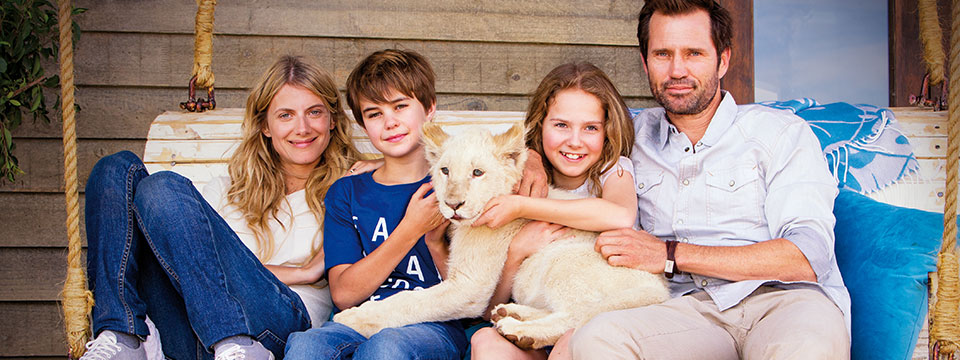 Mia et le lion blanc (Mia and the White Lion)
