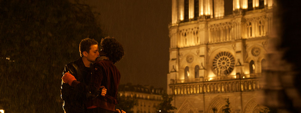 Au bout des doigts (In Your Hands)
