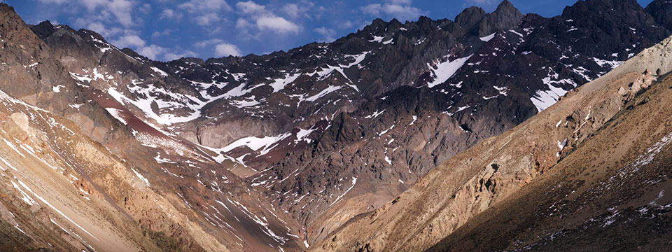 La cordillera de los suenos (The Cordillera of Dreams)
