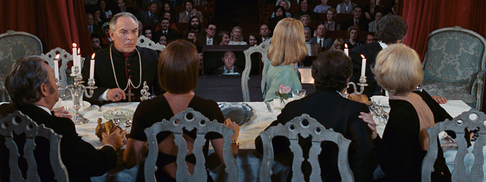 Le charme discret de la bourgeoisie (The Discreet Charm of the Bourgeoisie)
