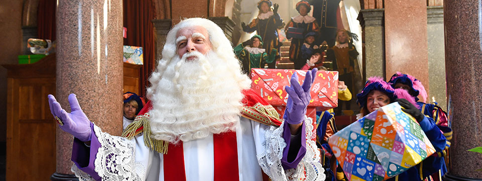 De grote Sinterklaasfilm: Trammelant in Spanje