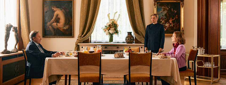 La femme la plus riche du monde (The Richest Woman in the World)