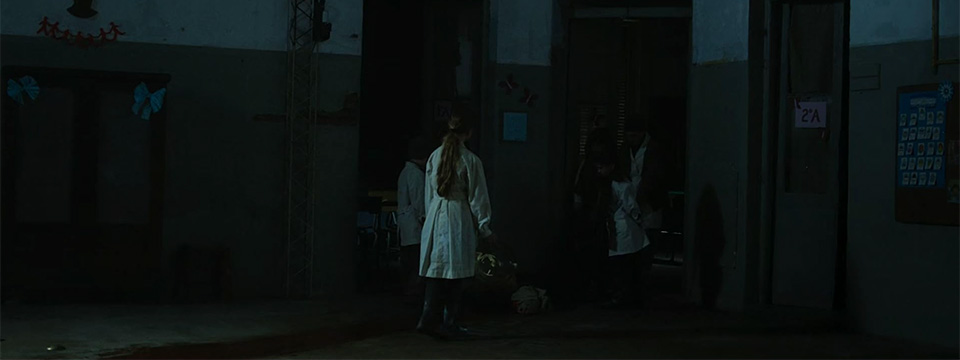 Cuando acecha la maldad (When Evil Lurks)