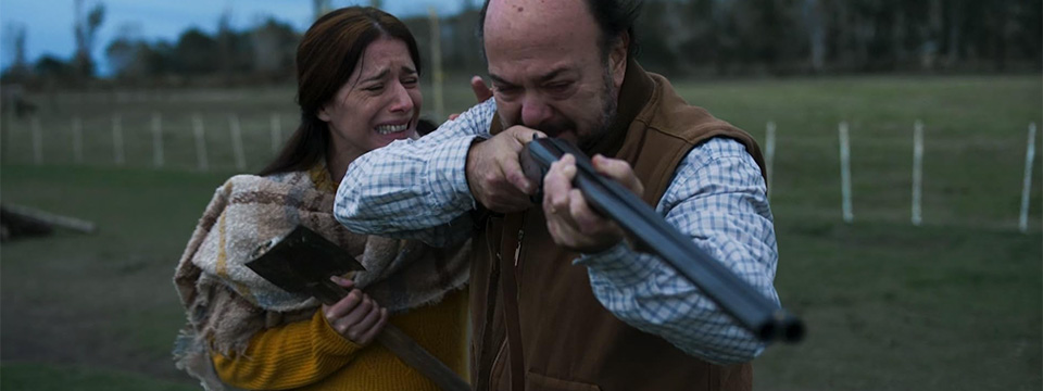 Cuando acecha la maldad (When Evil Lurks)