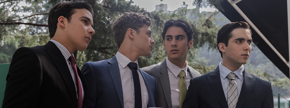 Hombres íntegros (Fine Young Men)