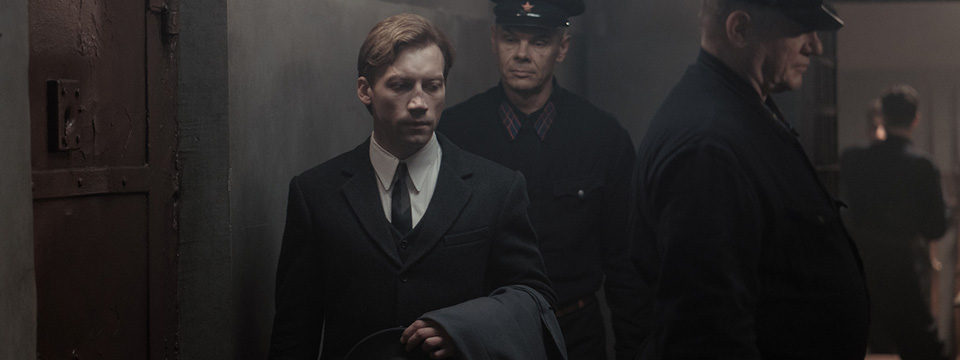 Zwei Staatsanwälte (Two Prosecutors)